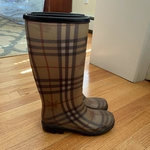 SALE Burberry Rain Boots